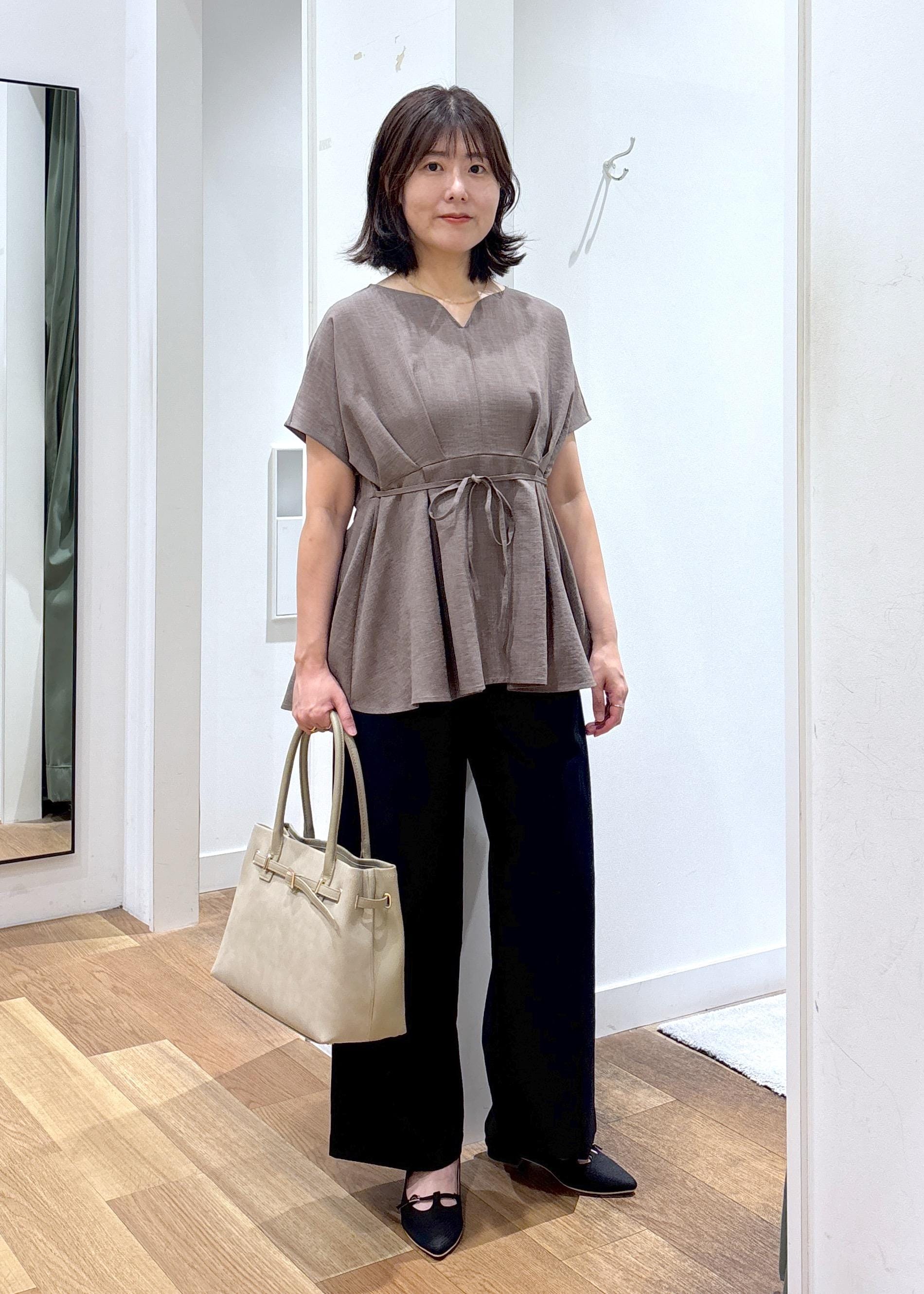 ROPE' PICNICの【接触冷感】ハートネックペプラムブラウスを使ったコーディネートを紹介します。｜Rakuten Fashion(楽天ファッション／旧楽天ブランドアベニュー)6280269