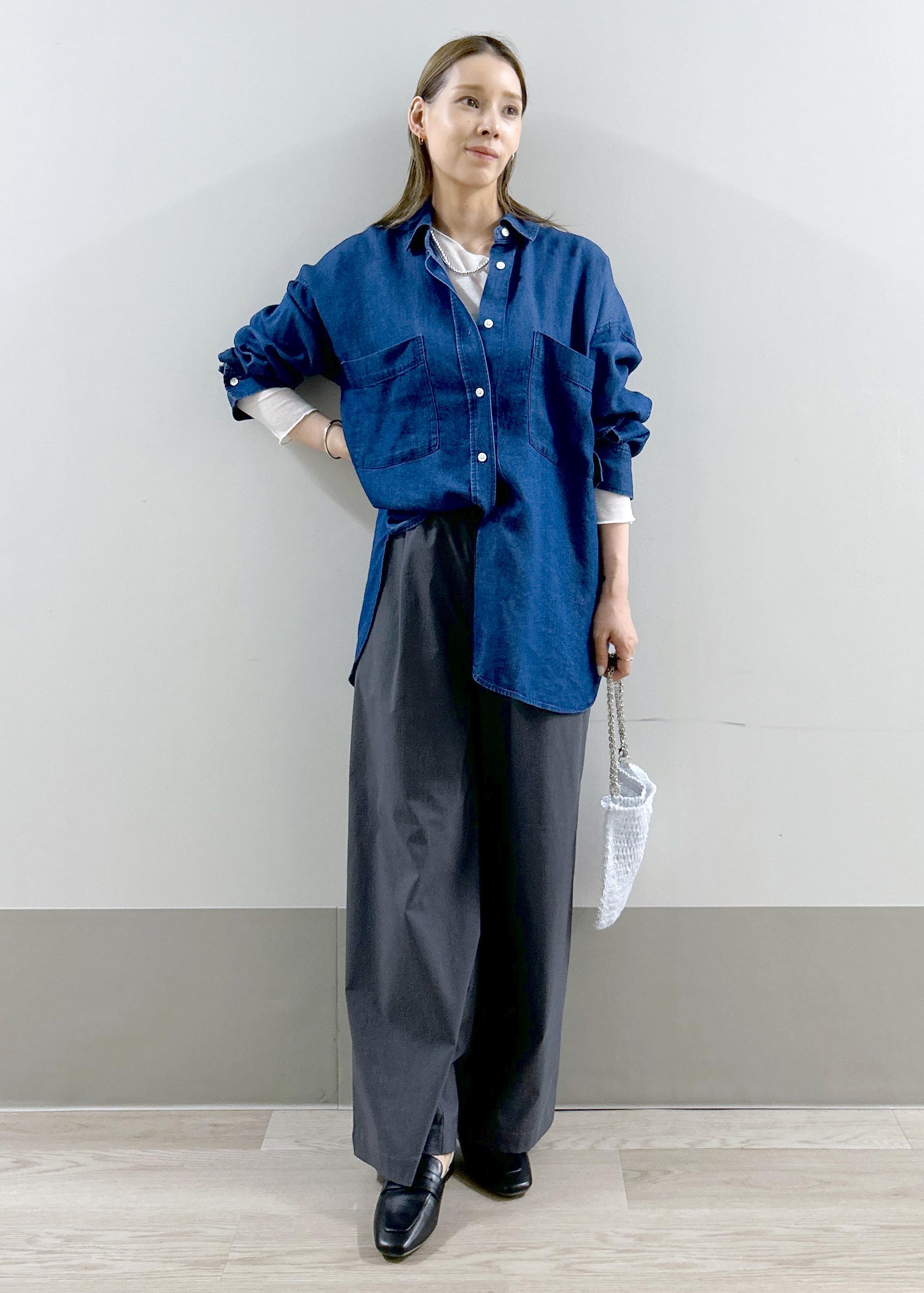 ROPE' PICNICのシャンブレーデニム調シャツを使ったコーディネートを紹介します。｜Rakuten Fashion(楽天ファッション／旧楽天ブランドアベニュー)6280436