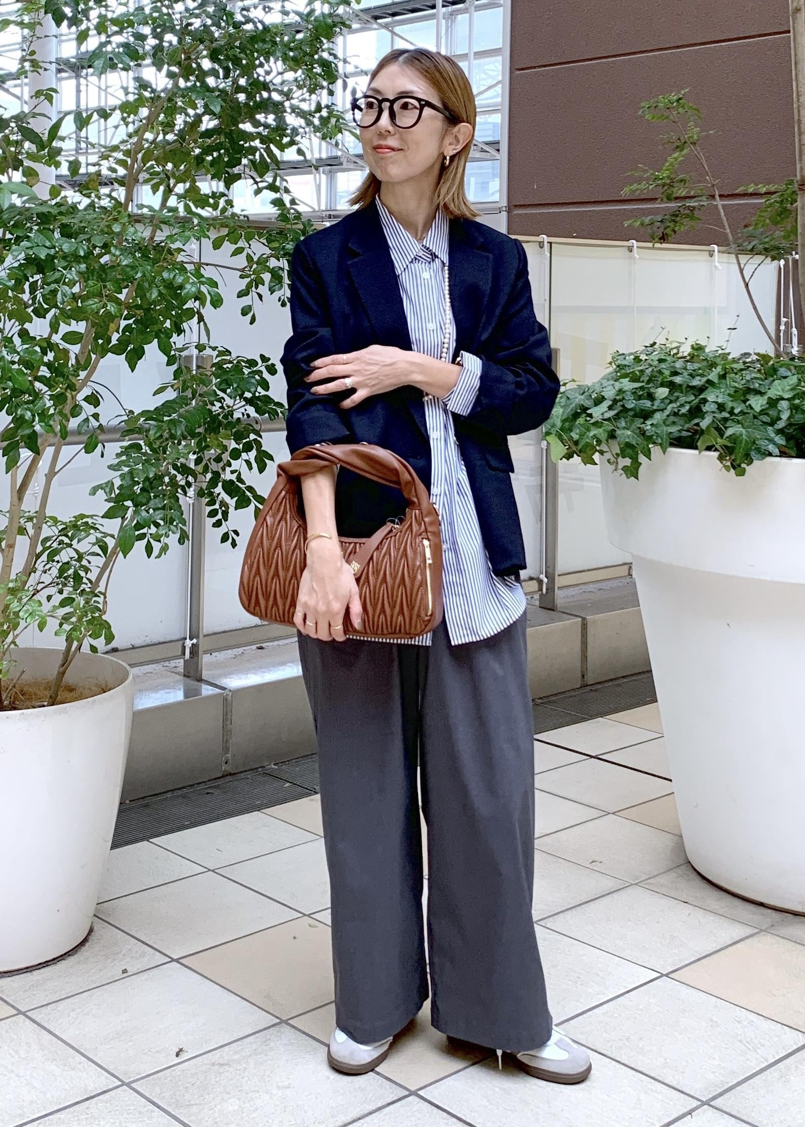 ROPE' PICNICの【低身長・小柄さんサイズ】レディハンサムシリーズ ウールライク金ボタンジャケット(半裏地)を使ったコーディネートを紹介します。｜Rakuten Fashion(楽天ファッション／旧楽天ブランドアベニュー)6280349