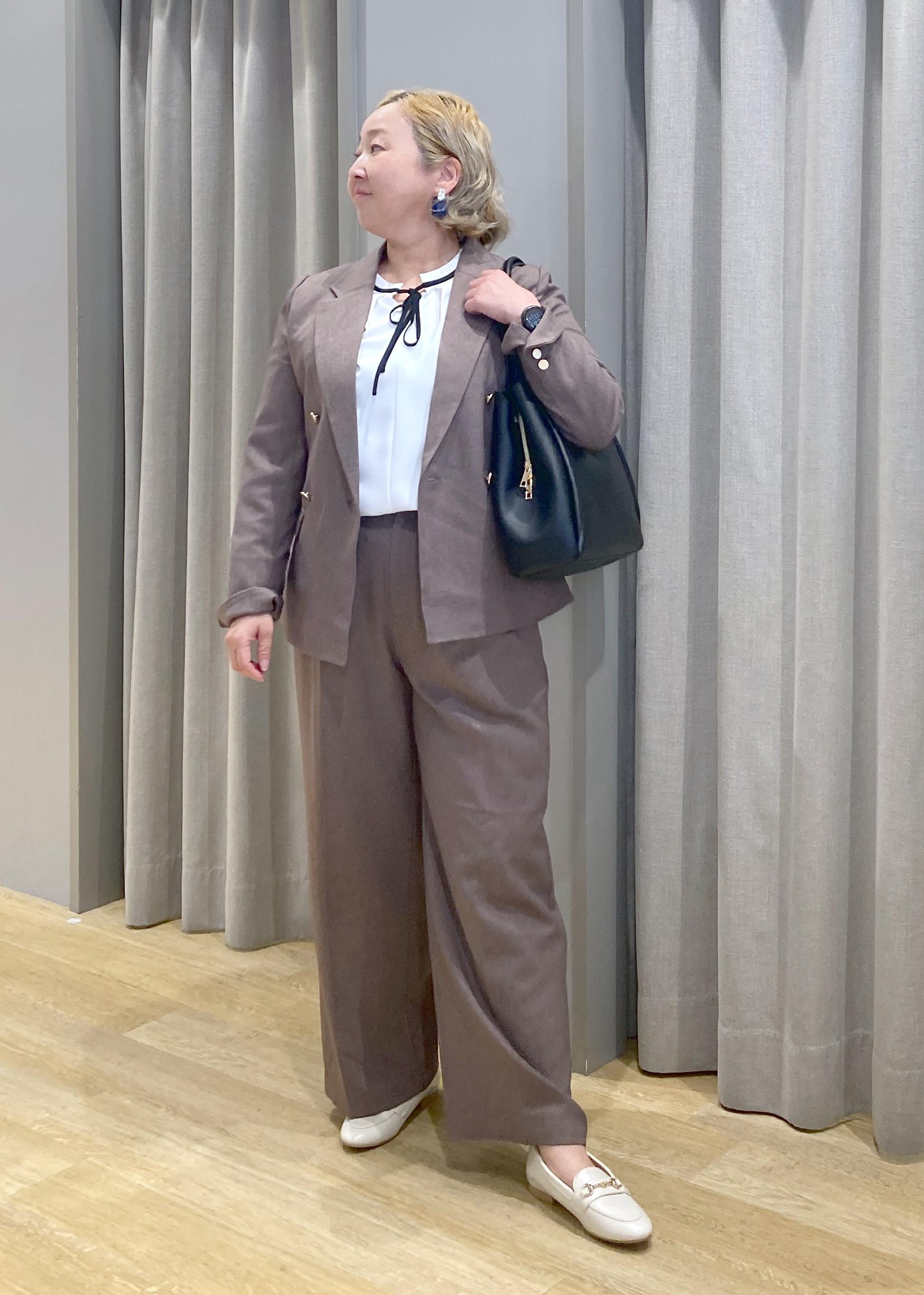 ROPE' PICNICのレディハンサムシリーズ ウールライク金ボタンジャケット(半裏地)/セットアップ・通勤対応を使ったコーディネートを紹介します。｜Rakuten Fashion(楽天ファッション／旧楽天ブランドアベニュー)6280343