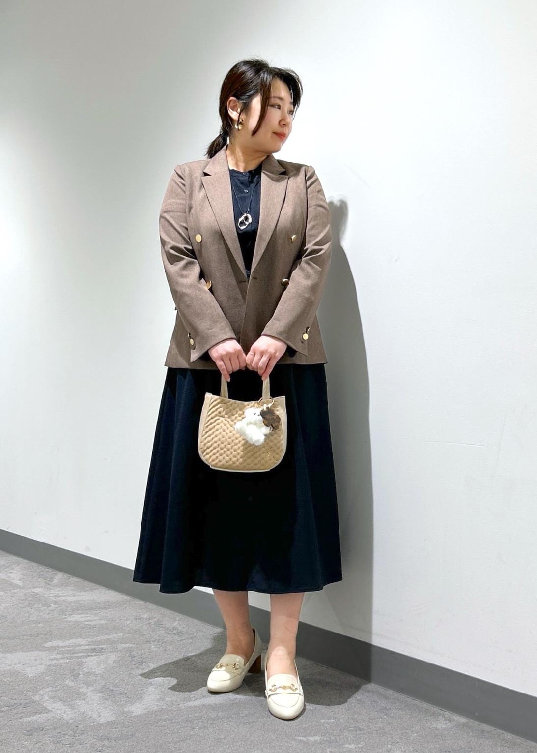ROPE' PICNICのレディハンサムシリーズ ウールライク金ボタンジャケット(半裏地)/セットアップ・通勤対応を使ったコーディネートを紹介します。｜Rakuten Fashion(楽天ファッション／旧楽天ブランドアベニュー)6280371