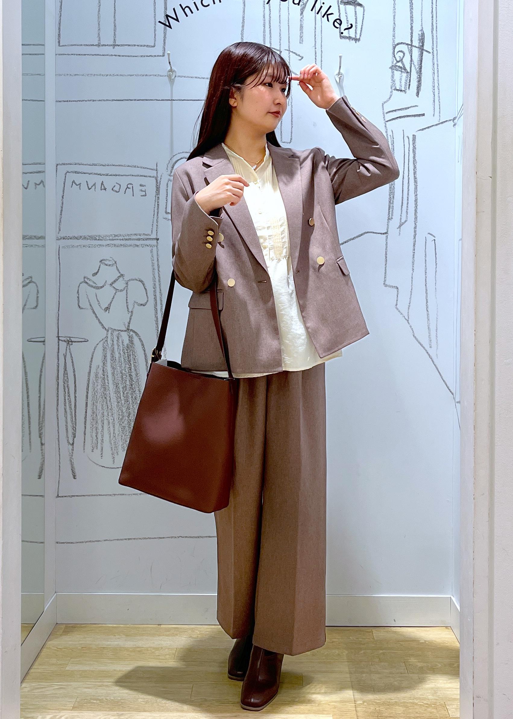 ROPE' PICNICのレディハンサムシリーズ ウールライク金ボタンジャケット(半裏地)/セットアップ・通勤対応を使ったコーディネートを紹介します。｜Rakuten Fashion(楽天ファッション／旧楽天ブランドアベニュー)6280352