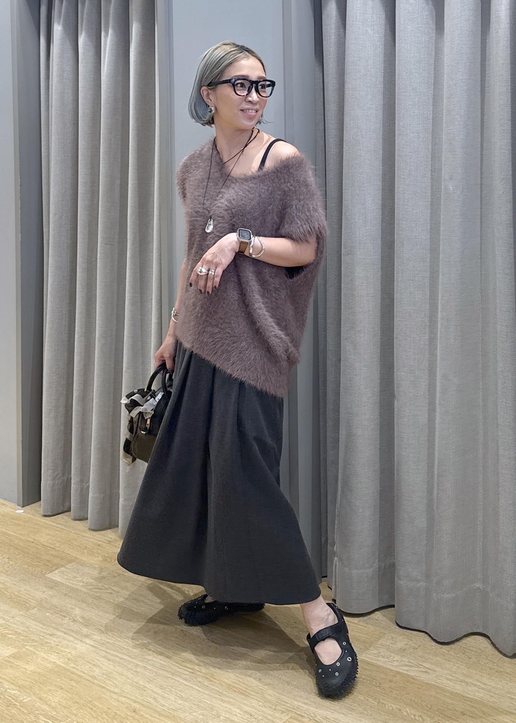 ROPE' PICNICのシャギーニットベストを使ったコーディネートを紹介します。｜Rakuten Fashion(楽天ファッション／旧楽天ブランドアベニュー)6280488