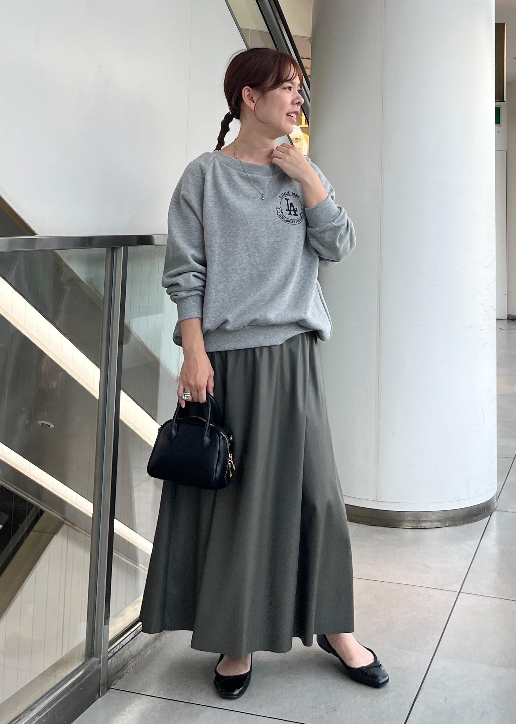 ROPE' PICNICの【PEANUTS*MLB COLLECTION by ROPE' PICNIC】オフショルスウェットを使ったコーディネートを紹介します。｜Rakuten Fashion(楽天ファッション／旧楽天ブランドアベニュー)6280492