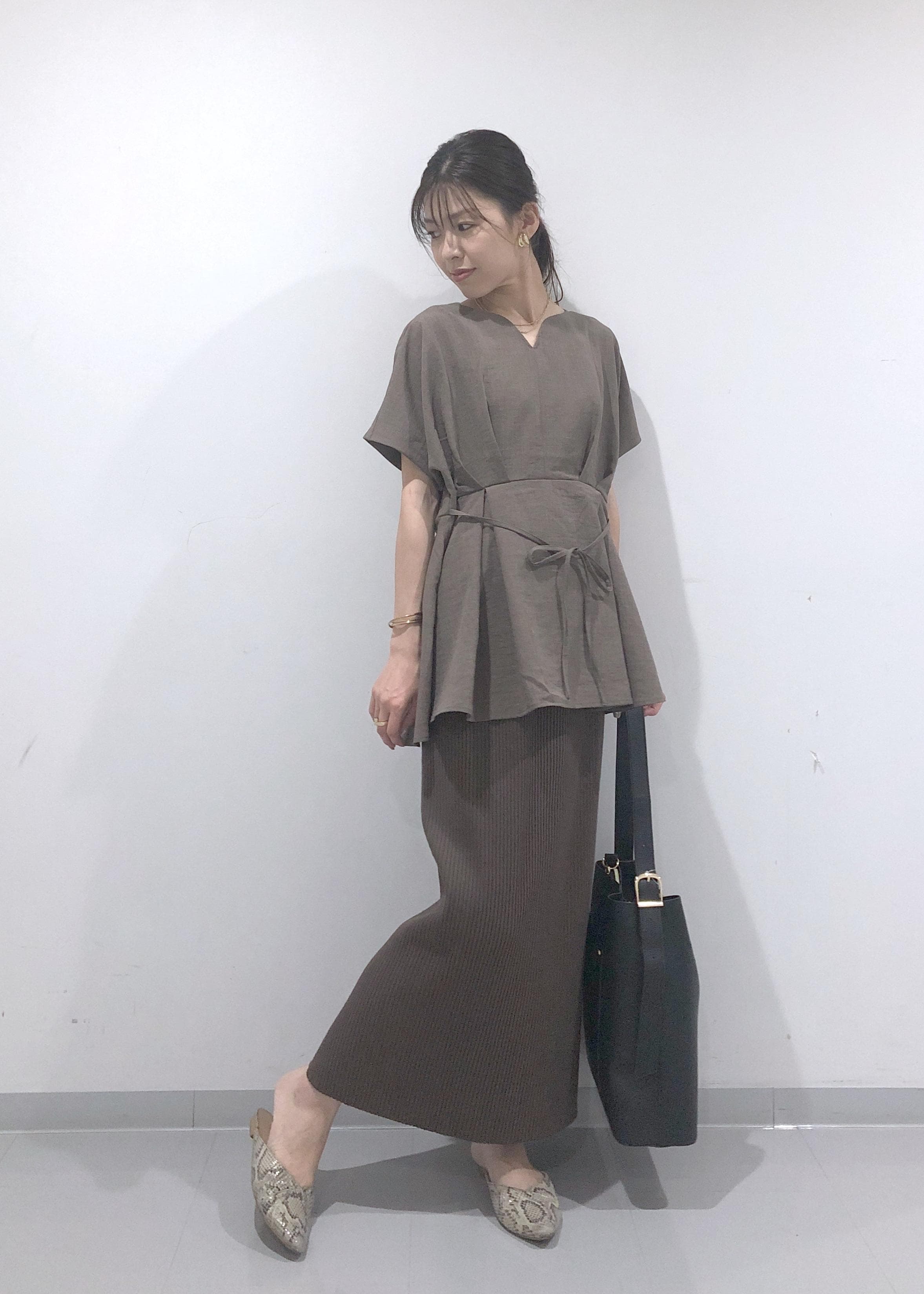 ROPE' PICNICの【接触冷感】ハートネックペプラムブラウスを使ったコーディネートを紹介します。｜Rakuten Fashion(楽天ファッション／旧楽天ブランドアベニュー)6280496