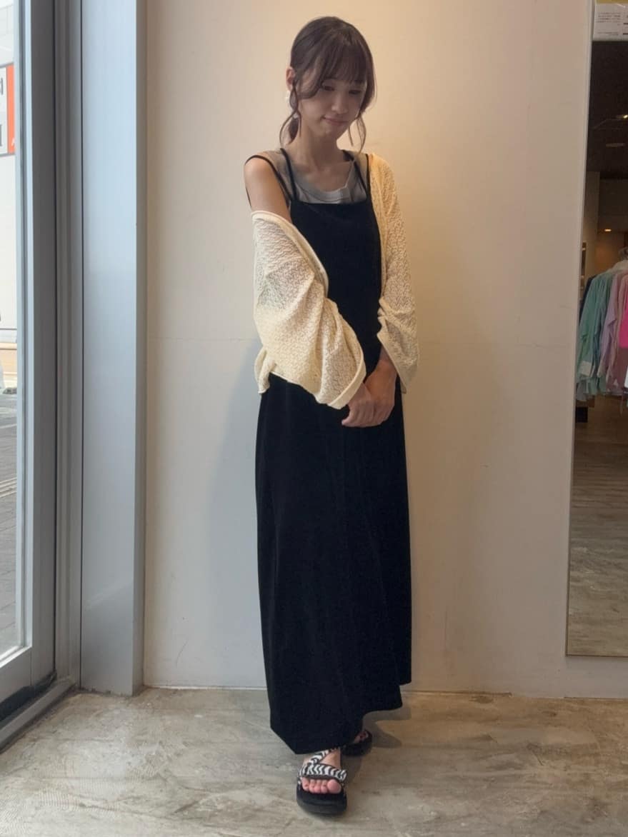 AMERICAN HOLICの2WAYレース編みニットカーディガンを使ったコーディネートを紹介します。｜Rakuten Fashion(楽天ファッション／旧楽天ブランドアベニュー)6174069