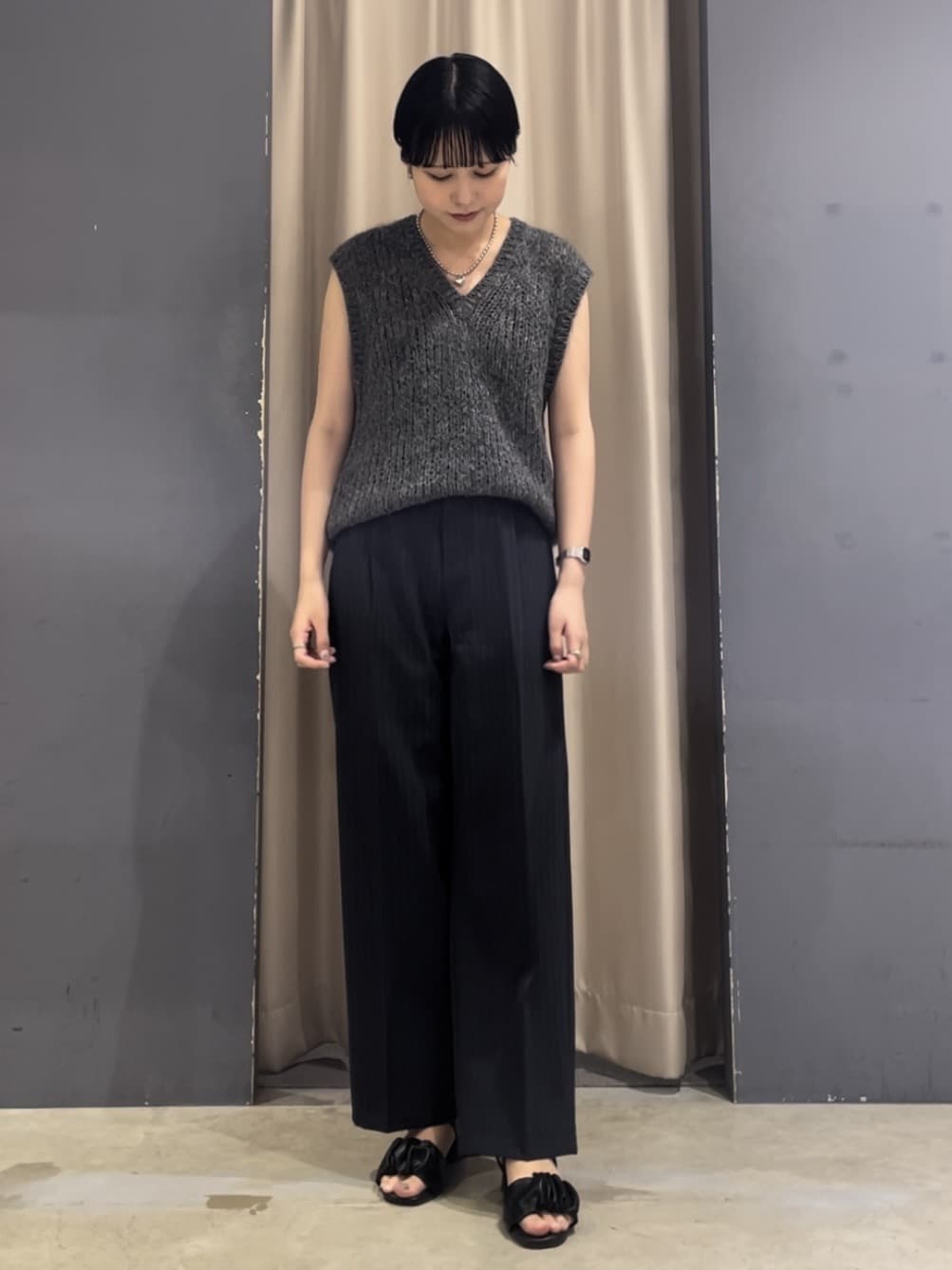 AMERICAN HOLICの【選べる丈】甘編みニットベストを使ったコーディネートを紹介します。｜Rakuten Fashion(楽天ファッション／旧楽天ブランドアベニュー)6175005