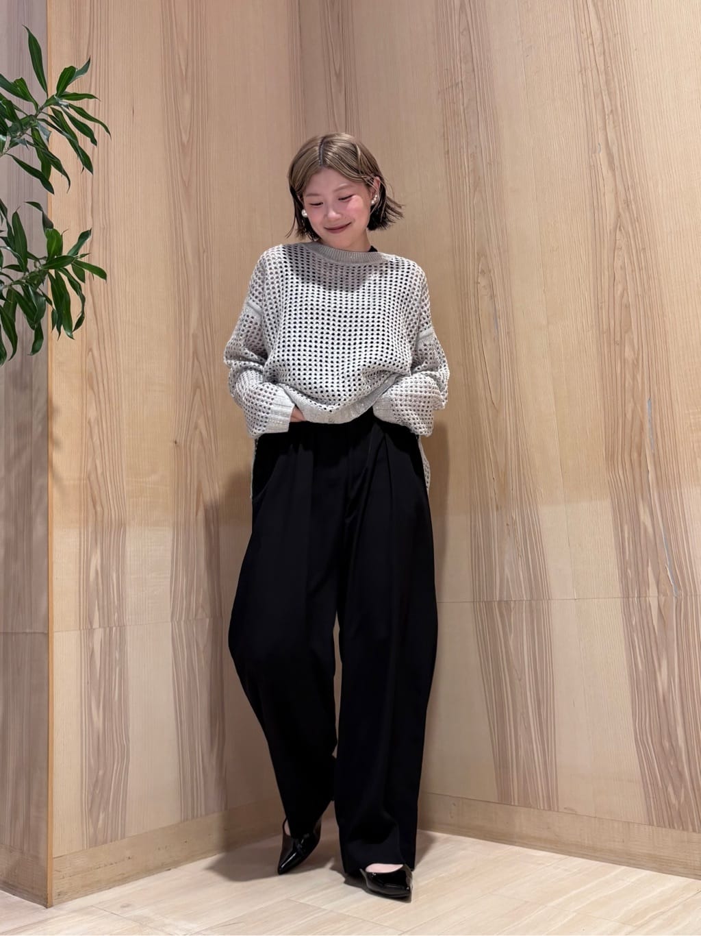 Vinのウエストドローストリングワイドパンツを使ったコーディネートを紹介します。｜Rakuten Fashion(楽天ファッション／旧楽天ブランドアベニュー)6176539