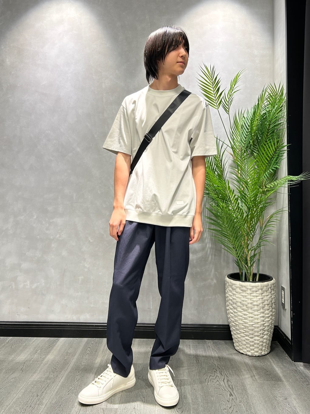 TAKEO KIKUCHIの【抗菌防臭/5サイズ展開】ハイゲージポンチ Tシャツを使ったコーディネートを紹介します。｜Rakuten Fashion(楽天ファッション／旧楽天ブランドアベニュー)6176618