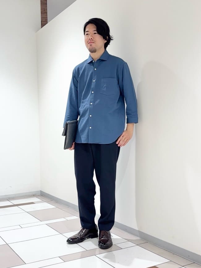 TAKEO KIKUCHIの【抗菌防臭/7分袖】サッカージャージ ストライプシャツを使ったコーディネートを紹介します。｜Rakuten Fashion(楽天ファッション／旧楽天ブランドアベニュー)6176628