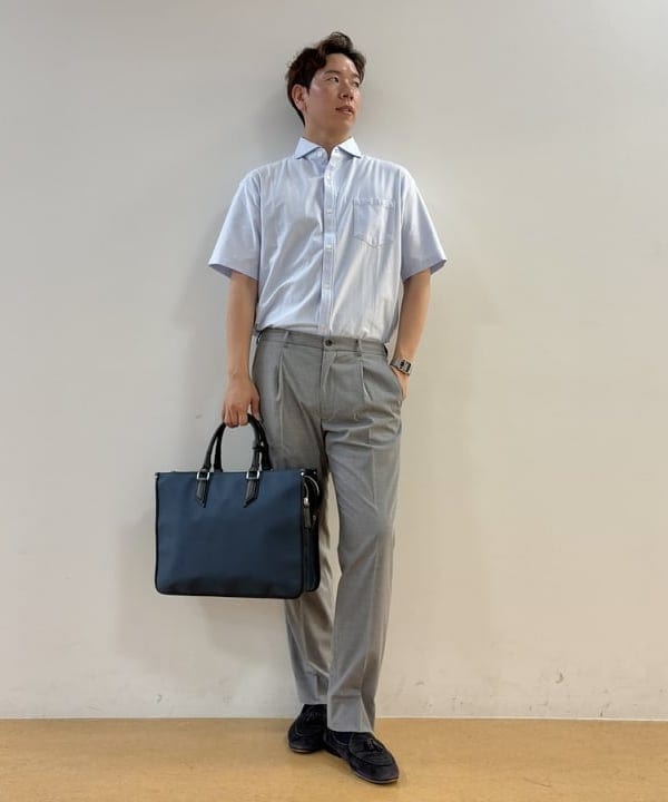 BEAMS HEARTのナイロン * レザー ブリーフバッグ(A4サイズ収納可能)を使ったコーディネートを紹介します。｜Rakuten Fashion(楽天ファッション／旧楽天ブランドアベニュー)6179155