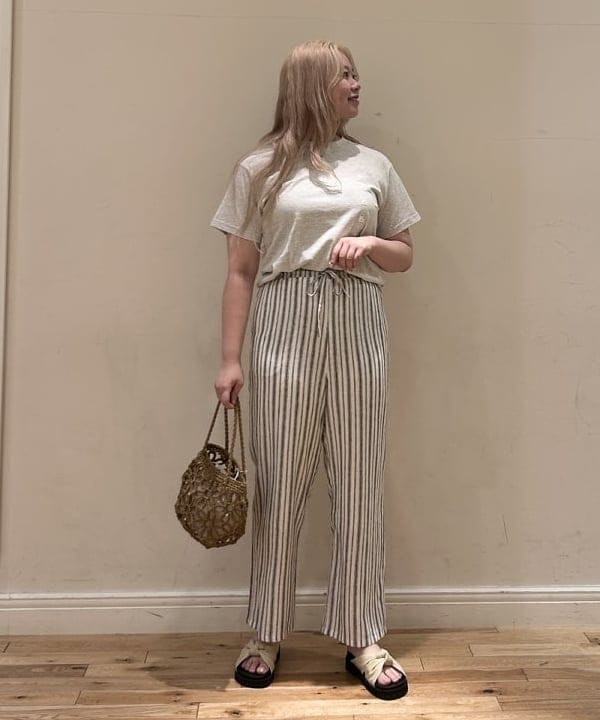 BEAMS HEARTのB-HEARTロゴ メッセージ Tシャツを使ったコーディネートを紹介します。｜Rakuten Fashion(楽天ファッション／旧楽天ブランドアベニュー)6179168