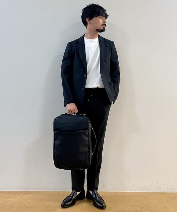 BEAMS HEARTのフェイクレザー 3WAY ブリーフバッグ(A4サイズ収納可能)を使ったコーディネートを紹介します。｜Rakuten Fashion(楽天ファッション／旧楽天ブランドアベニュー)6179205