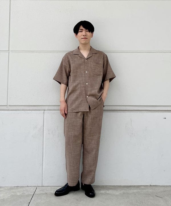 BEAMS HEARTのポリメランジ オープンカラーシャツ(吸水速乾)を使ったコーディネートを紹介します。｜Rakuten Fashion(楽天ファッション／旧楽天ブランドアベニュー)6179230