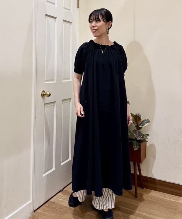 BEAMS HEARTのオフショルダー ハーフスリーブ ワンピースを使ったコーディネートを紹介します。｜Rakuten Fashion(楽天ファッション／旧楽天ブランドアベニュー)6178057