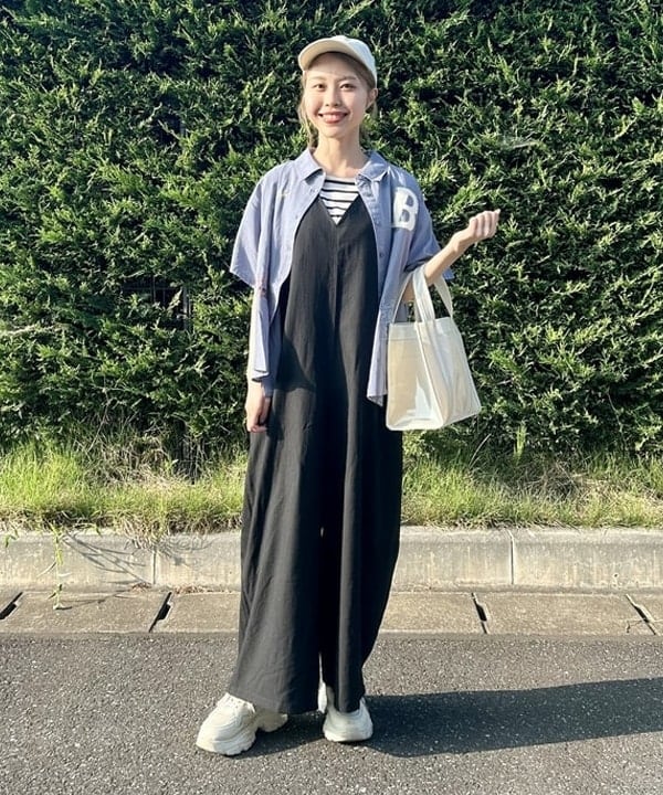 BEAMS HEARTのスクエア ビニールバッグを使ったコーディネートを紹介します。｜Rakuten Fashion(楽天ファッション／旧楽天ブランドアベニュー)6179361