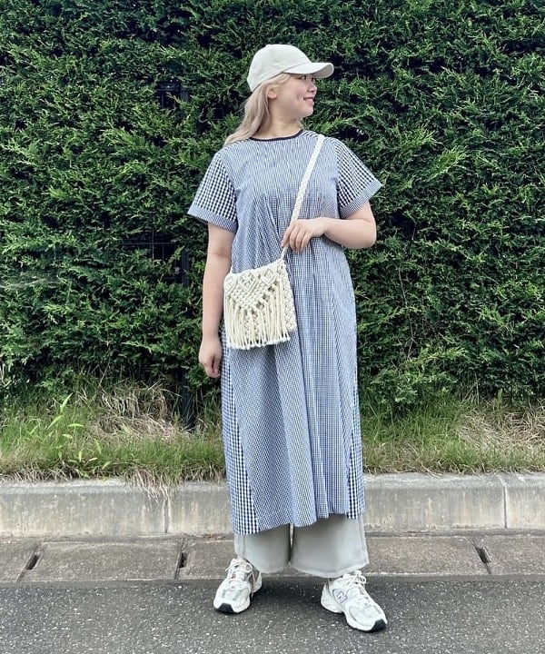 BEAMS HEARTのクレイジー フレア ワンピースを使ったコーディネートを紹介します。｜Rakuten Fashion(楽天ファッション／旧楽天ブランドアベニュー)6179343