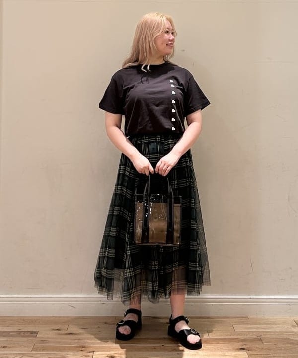 BEAMS HEARTのB-HEARTロゴ メッセージ Tシャツを使ったコーディネートを紹介します。｜Rakuten Fashion(楽天ファッション／旧楽天ブランドアベニュー)6179388