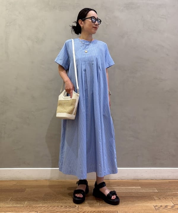 BEAMS HEARTのクレイジー フレア ワンピースを使ったコーディネートを紹介します。｜Rakuten Fashion(楽天ファッション／旧楽天ブランドアベニュー)6179347