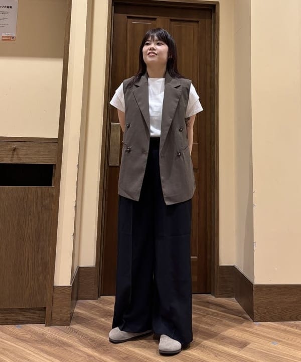 BEAMS HEARTの交織 テーラー ベスト(セットアップ対応)を使ったコーディネートを紹介します。｜Rakuten Fashion(楽天ファッション／旧楽天ブランドアベニュー)6179411