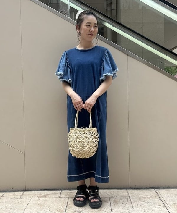 BEAMS HEARTのフラワー ペーパー バッグ◇を使ったコーディネートを紹介します。｜Rakuten Fashion(楽天ファッション／旧楽天ブランドアベニュー)6179427