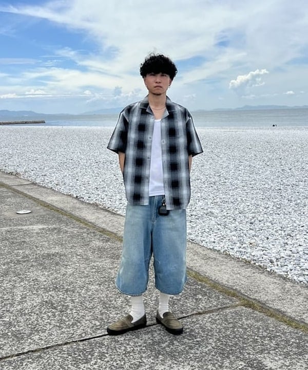 BEAMS HEARTの5ポケット クウォーターレングス ワイドデニム 25SS ショートパンツ ショーツ ひざ下 ジョーツを使ったコーディネートを紹介します。｜Rakuten Fashion(楽天ファッション／旧楽天ブランドアベニュー)6179441