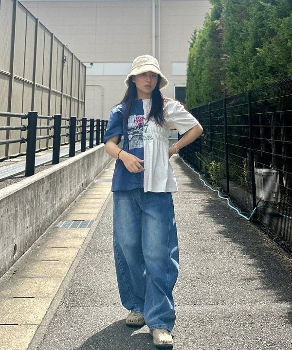 BEAMS HEARTの切り替え シャーリング Tシャツを使ったコーディネートを紹介します。｜Rakuten Fashion(楽天ファッション／旧楽天ブランドアベニュー)6179526