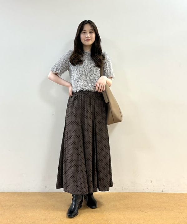 BEAMS HEARTのフェザー ハーフスリーブ プルオーバーを使ったコーディネートを紹介します。｜Rakuten Fashion(楽天ファッション／旧楽天ブランドアベニュー)6179529