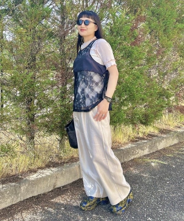 BEAMS OUTLETのくり手ハンドル バッグ 25SS ショルダーバッグ レディースを使ったコーディネートを紹介します。｜Rakuten Fashion(楽天ファッション／旧楽天ブランドアベニュー)6179533