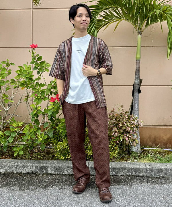 BEAMS HEARTのプリント リラックス アンクル パンツを使ったコーディネートを紹介します。｜Rakuten Fashion(楽天ファッション／旧楽天ブランドアベニュー)6179409