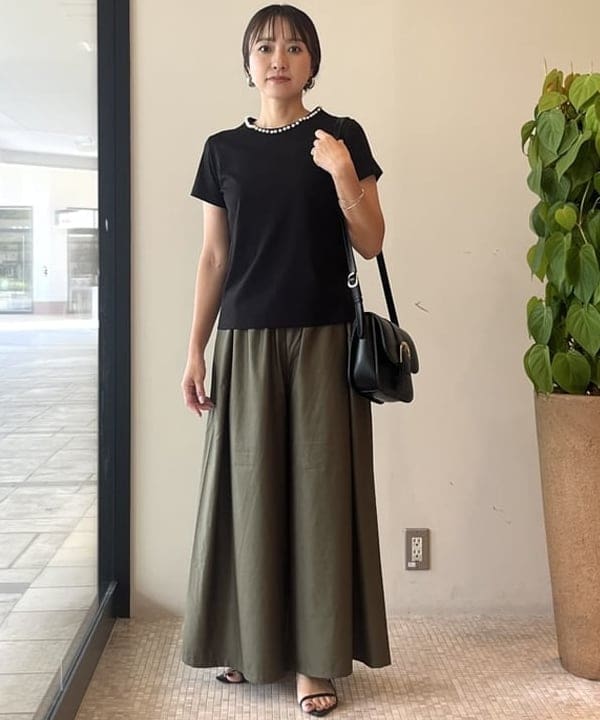 BEAMS HEARTのパール トリミング Tシャツを使ったコーディネートを紹介します。｜Rakuten Fashion(楽天ファッション／旧楽天ブランドアベニュー)6179629
