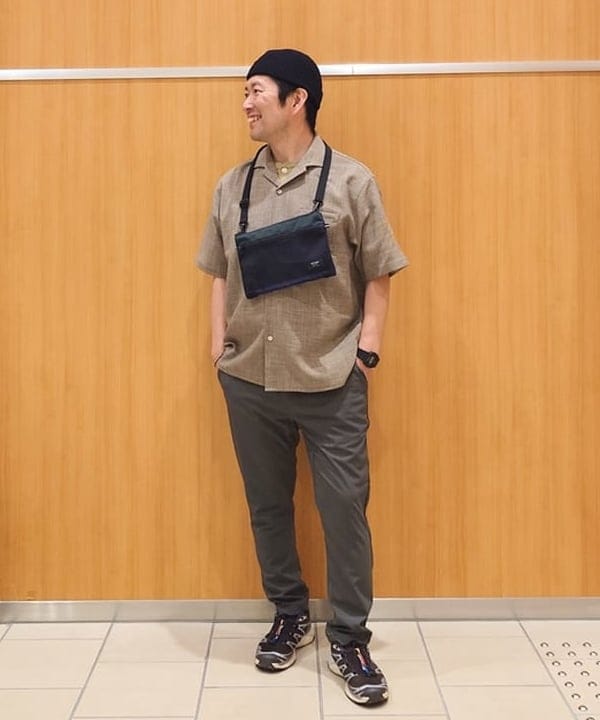 BEAMS HEARTのポリメランジ オープンカラーシャツ(吸水速乾)を使ったコーディネートを紹介します。｜Rakuten Fashion(楽天ファッション／旧楽天ブランドアベニュー)6179651