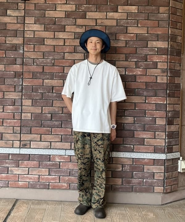 BEAMS HEARTのステッチ 配色 オーバー Tシャツを使ったコーディネートを紹介します。｜Rakuten Fashion(楽天ファッション／旧楽天ブランドアベニュー)6179668