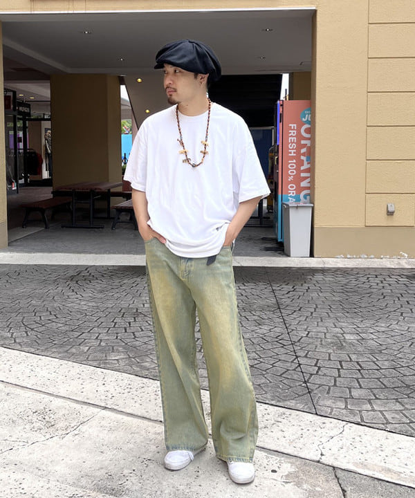 BEAMS HEARTのブラスト ワイド ストレート デニムを使ったコーディネートを紹介します。｜Rakuten Fashion(楽天ファッション／旧楽天ブランドアベニュー)6179703