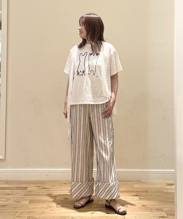 BEAMS HEARTのストライプ ジャカード パンツを使ったコーディネートを紹介します。｜Rakuten Fashion(楽天ファッション／旧楽天ブランドアベニュー)6179715
