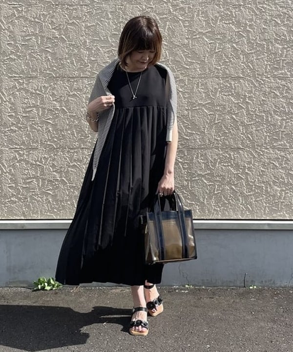 BEAMS HEARTのシアーボーダー 2WAY カーディガン(手洗い可能)を使ったコーディネートを紹介します。｜Rakuten Fashion(楽天ファッション／旧楽天ブランドアベニュー)6179733