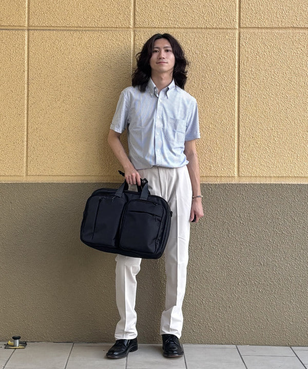 BEAMS HEARTのビジネストリップ 3WAY ブリーフバッグを使ったコーディネートを紹介します。｜Rakuten Fashion(楽天ファッション／旧楽天ブランドアベニュー)6179743