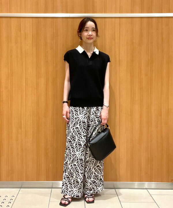 BEAMS HEARTのリーフプリント イージー パンツを使ったコーディネートを紹介します。｜Rakuten Fashion(楽天ファッション／旧楽天ブランドアベニュー)6179837