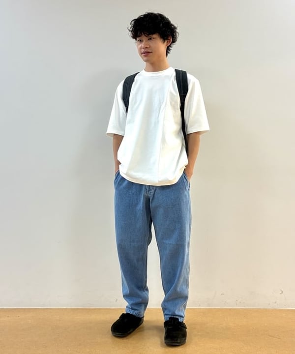 BEAMS HEARTのBEAMS HEART / バルーン デニム イージー パンツを使ったコーディネートを紹介します。｜Rakuten Fashion(楽天ファッション／旧楽天ブランドアベニュー)6178067