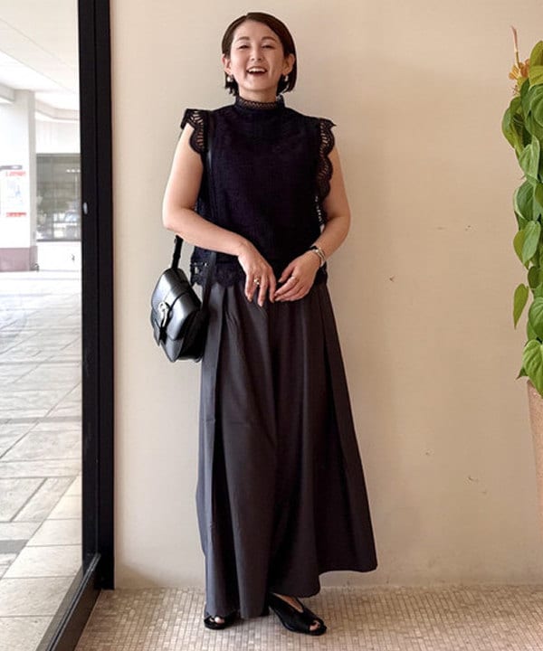 BEAMS HEARTの【洗濯機洗い可】マルチレース ハイネック プルオーバー ブラウス 25SS ノースリーブ シルエット デザイントップス カットレースを使ったコーディネートを紹介します。｜Rakuten Fashion(楽天ファッション／旧楽天ブランドアベニュー)6179896