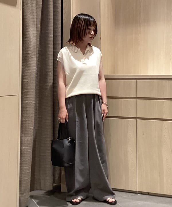 BEAMS HEARTのグルカ スラックス パンツを使ったコーディネートを紹介します。｜Rakuten Fashion(楽天ファッション／旧楽天ブランドアベニュー)6179935