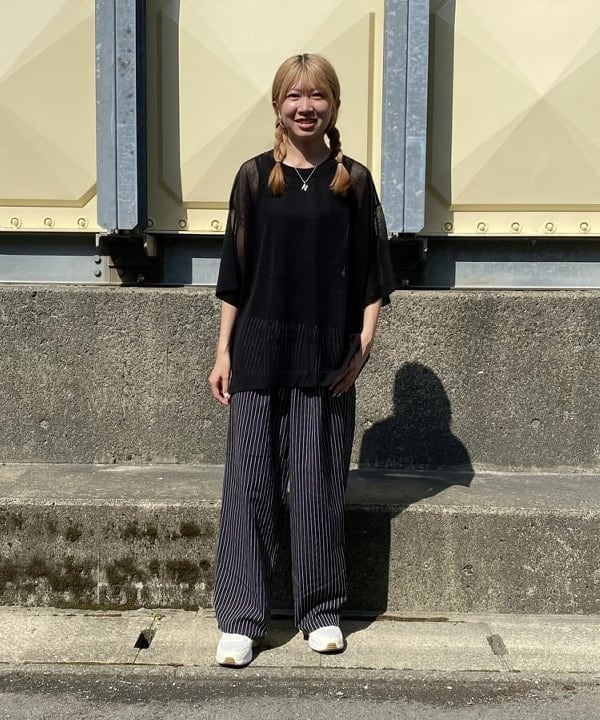 BEAMS HEARTのアシメ カットアウト タンクトップを使ったコーディネートを紹介します。｜Rakuten Fashion(楽天ファッション／旧楽天ブランドアベニュー)6179944