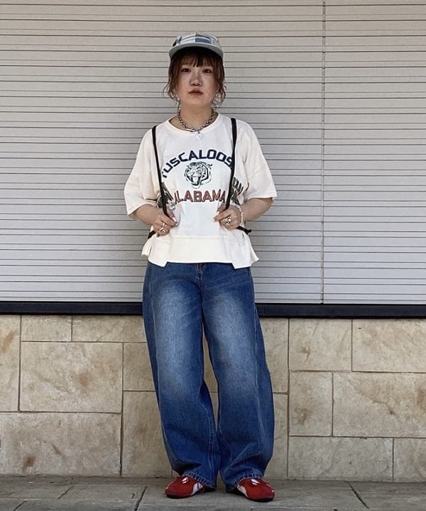 BEAMS HEARTのリメイク風 プリント Tシャツを使ったコーディネートを紹介します。｜Rakuten Fashion(楽天ファッション／旧楽天ブランドアベニュー)6179986