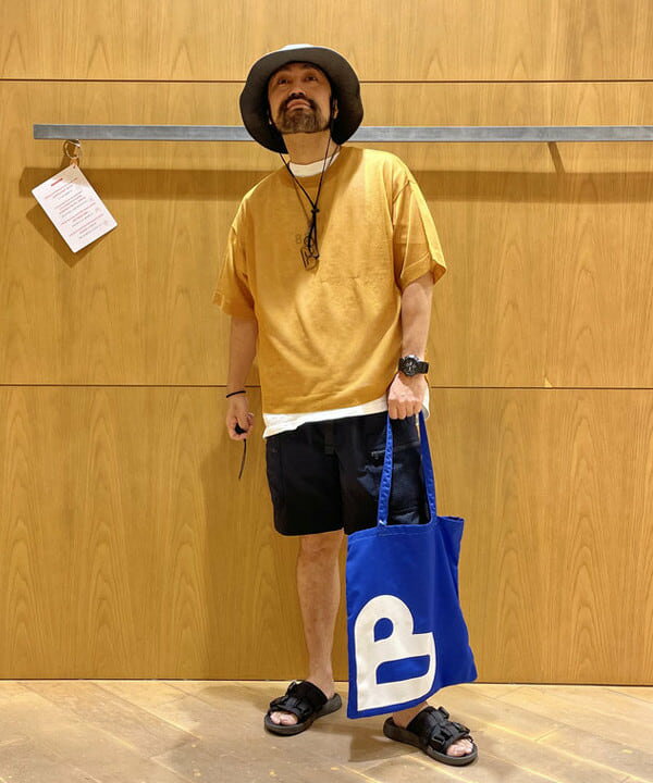 BEAMS HEARTのB-HEARTロゴ トートバッグを使ったコーディネートを紹介します。｜Rakuten Fashion(楽天ファッション／旧楽天ブランドアベニュー)6180020