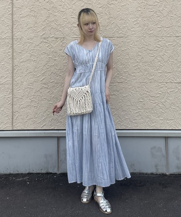 BEAMS HEARTのマクラメ編み バッグを使ったコーディネートを紹介します。｜Rakuten Fashion(楽天ファッション／旧楽天ブランドアベニュー)6180136