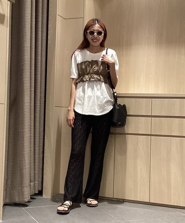 BEAMS HEARTのビスチェ ドッキング Tシャツを使ったコーディネートを紹介します。｜Rakuten Fashion(楽天ファッション／旧楽天ブランドアベニュー)6180176