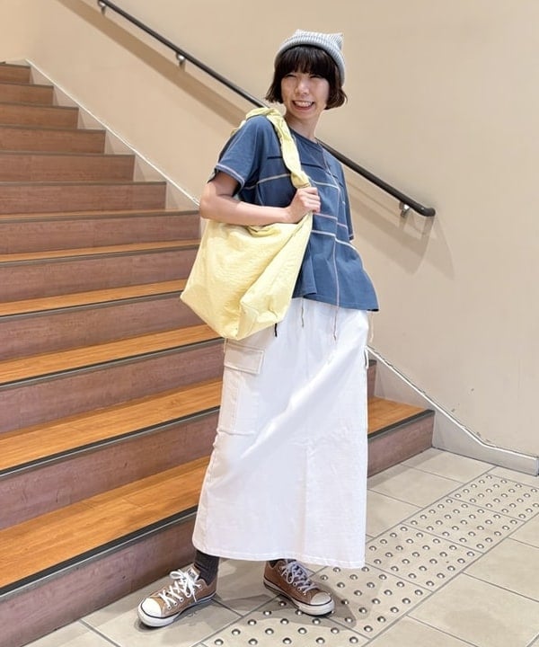 BEAMS HEARTのカラフル フリンジ ステッチ プルオーバーを使ったコーディネートを紹介します。｜Rakuten Fashion(楽天ファッション／旧楽天ブランドアベニュー)6180196