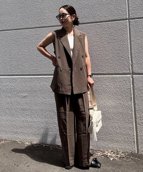 BEAMS HEARTの交織 テーラー ベスト(セットアップ対応)を使ったコーディネートを紹介します。｜Rakuten Fashion(楽天ファッション／旧楽天ブランドアベニュー)6180233