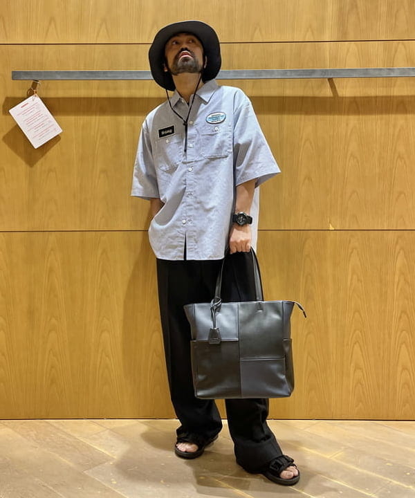 BEAMS HEARTのGMS ストライプ オックス ワークシャツを使ったコーディネートを紹介します。｜Rakuten Fashion(楽天ファッション／旧楽天ブランドアベニュー)6180254