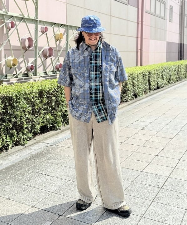 BEAMS MENのスノーウォッシュ スウェットパンツを使ったコーディネートを紹介します。｜Rakuten Fashion(楽天ファッション／旧楽天ブランドアベニュー)6180344